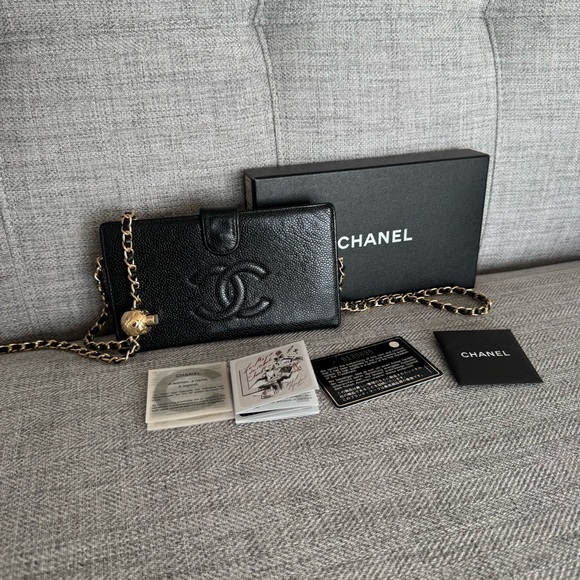 ❌SOLD❌AUTHENTIC CHANEL Black Caviar Wallet  with Box & Card & adjustable Chains✨ - Picture 4 of 17